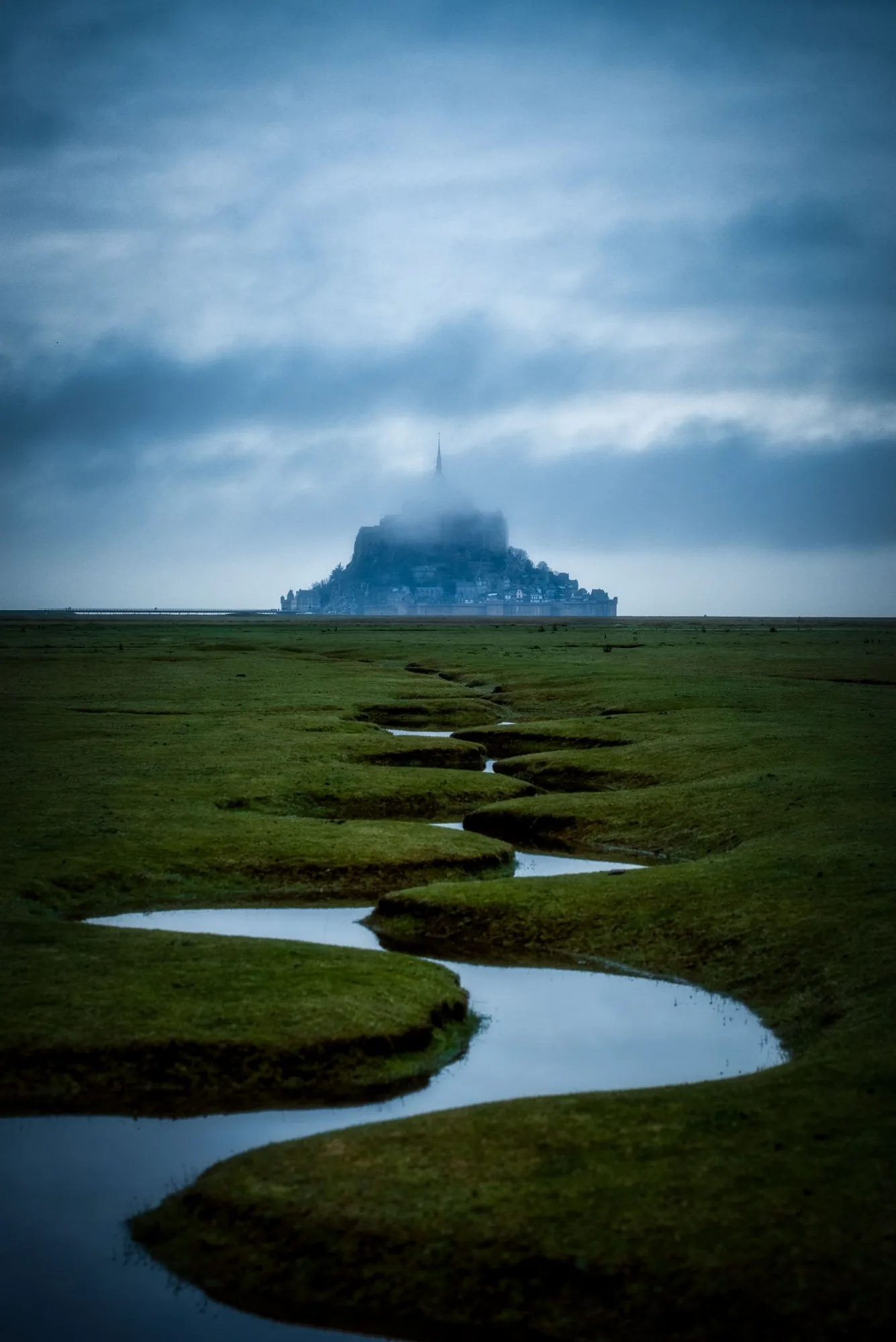 Enhancing the mood and drama of Mont Saint-Michel on a misty day — RAW