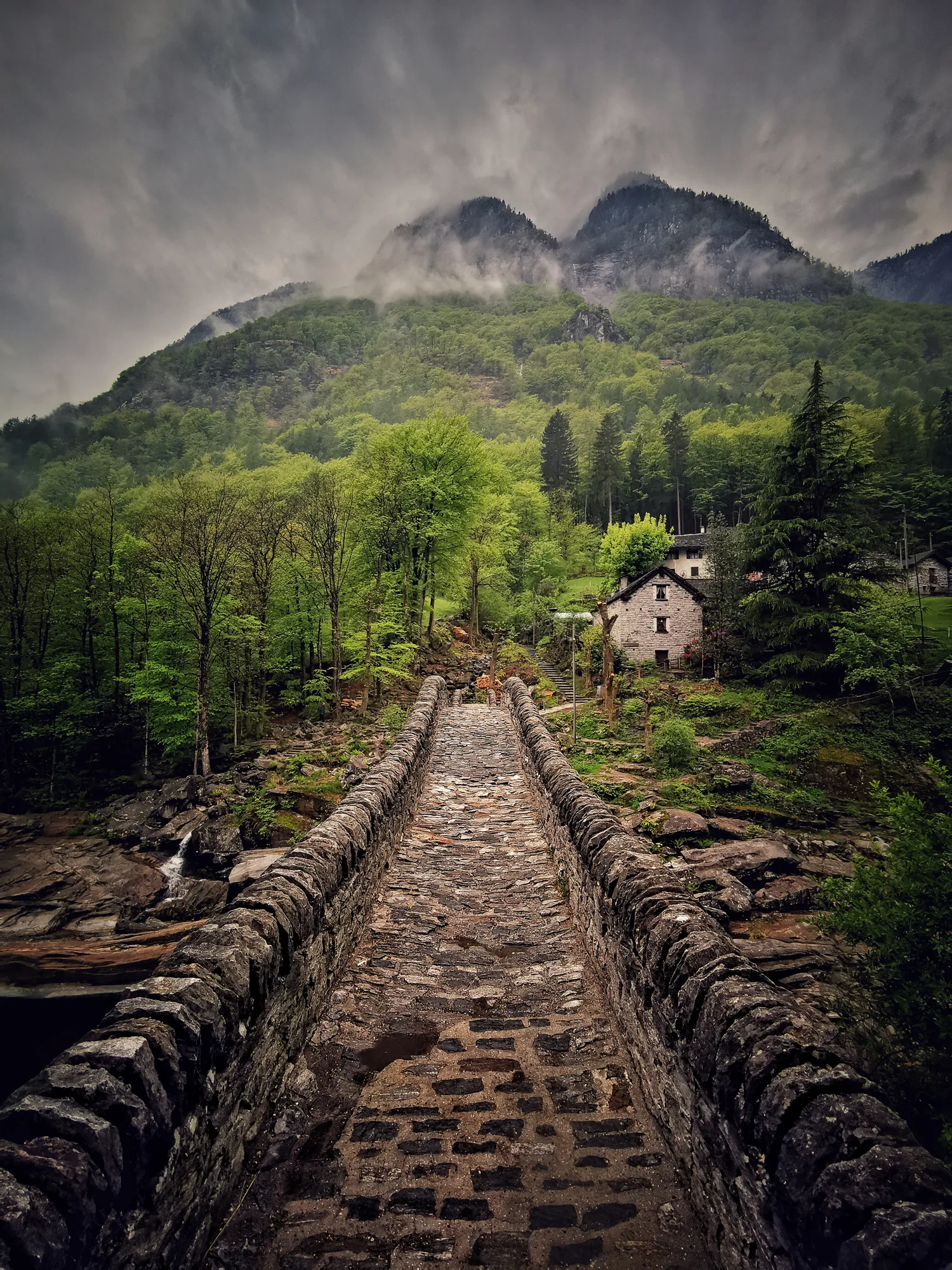 The Roman bridge "Ponte dei Salti" — RAW