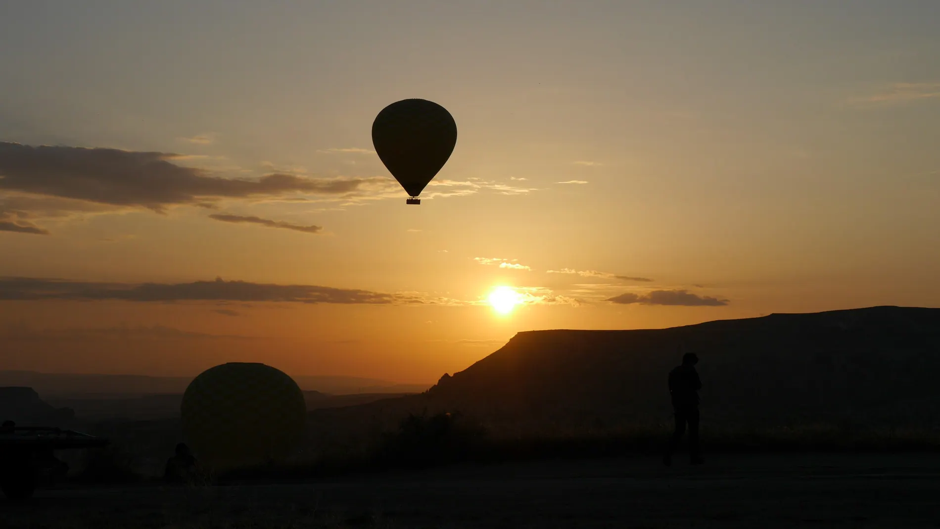 Travel photo 037
