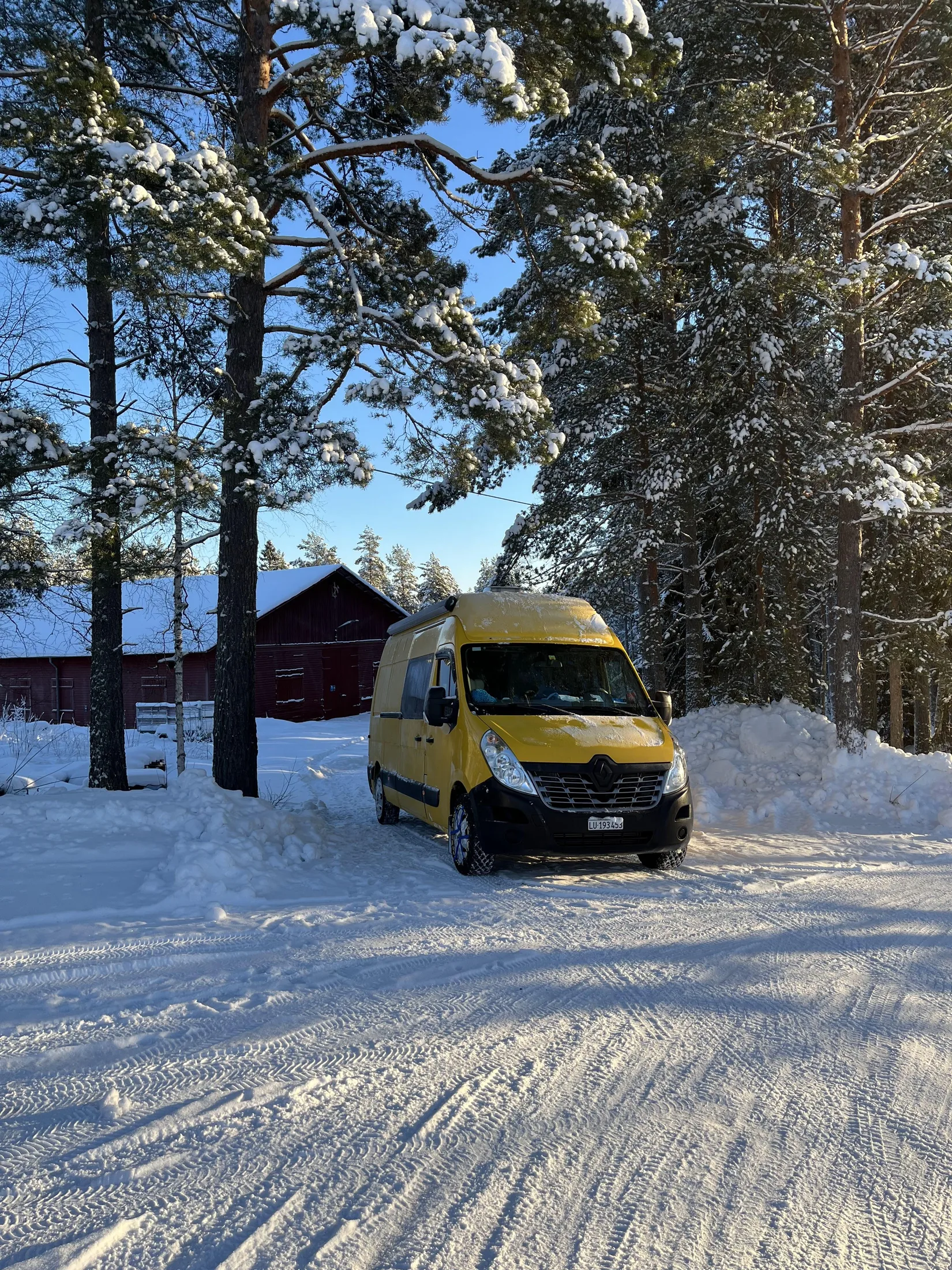 Renault Master photograph 23