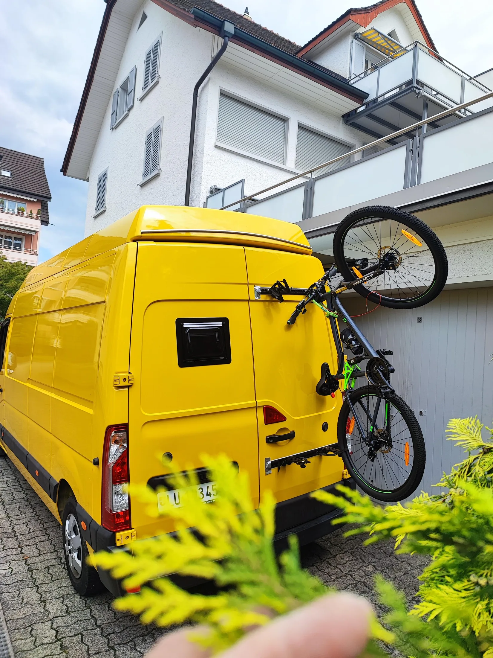 Renault Master photograph 08