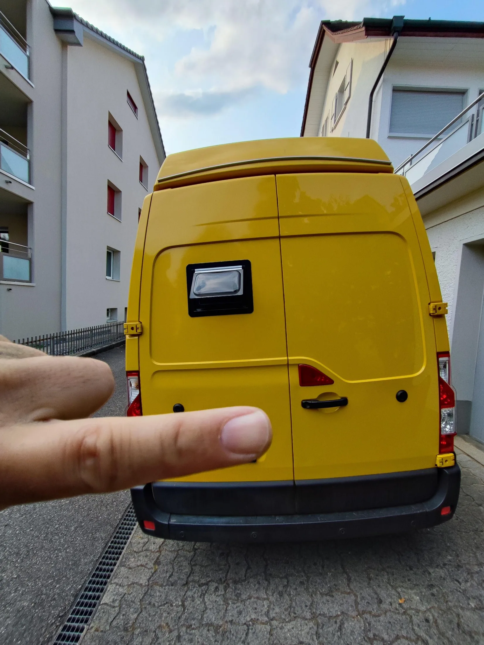 Renault Master photograph 01